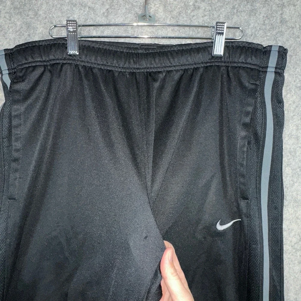 Nike Track Pants Mens L Black Grey Stripe 480238-010 Athletic Training Joggers